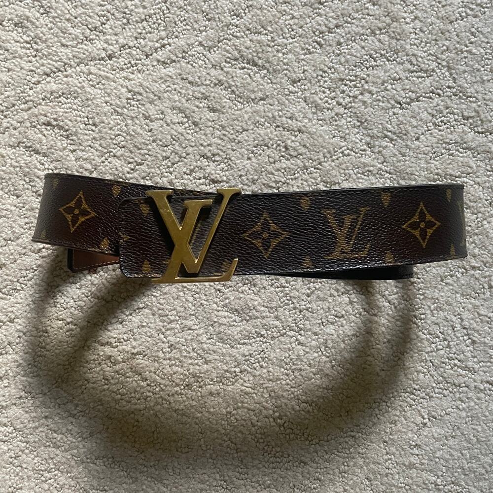 Louis Vuitton Monogram 40mm LV Initials Belt 85 34